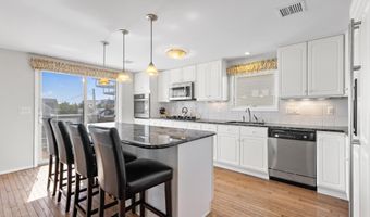 10 E 18TH, Barnegat Light, NJ 08006