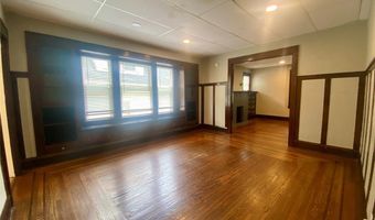 418 Crestwood Ave 2, Akron, OH 44302