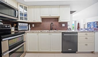 19101 NE 36th Ct 504, Aventura, FL 33180