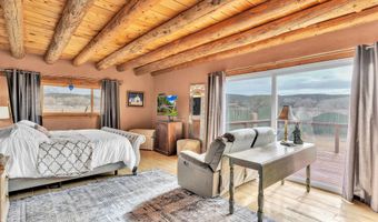 42 Hondo Seco Rd, Arroyo Hondo, NM 87513