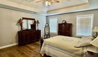 303 Oak Grove Dr, Bardstown, KY 40004