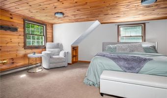 450 Franklin Rd, Coventry, RI 02816