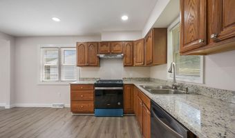 20 HICKORY Ln, Dover, DE 19904