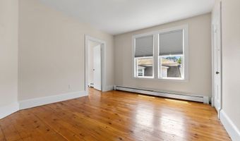730 Hale 3L, Beverly, MA 01915