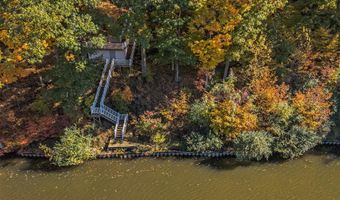 7540 Alaska Rdg SE, Alto, MI 49302