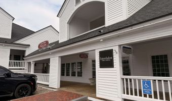 12 Main St, Center Harbor, NH 03226