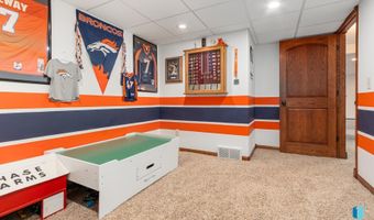 2413 E Trevino Ln, Brandon, SD 57005