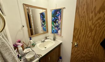 650 Clairmont Dr, Altoona, PA 16601