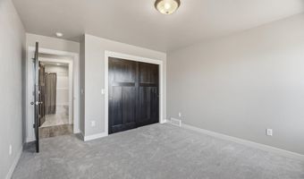 5749 N SEQUOIA Dr, Appleton, WI 54913