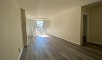 301 N BEAUREGARD St N 122, Alexandria, VA 22312