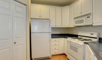 1320 N WAYNE St N 307, Arlington, VA 22201