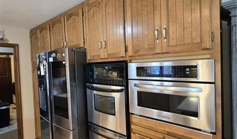 1502 Hillcrest Ct, Atchison, KS 66002