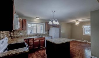 239 Greenway Rd, Arkansas City, KS 67005