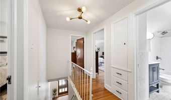 87 Sargent Dr, Amherst, NY 14226