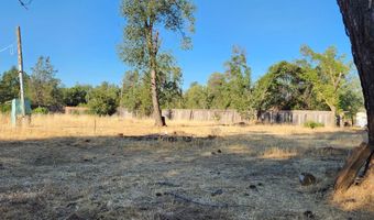 16880 Laverne Ln, Anderson, CA 96007