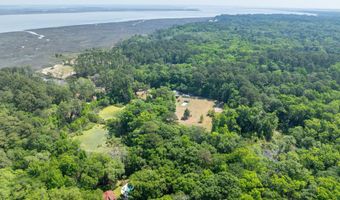 18 Quiet Cove Way, Beaufort, SC 29907