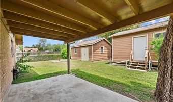 1333 Rose Dr, Alice, TX 78332
