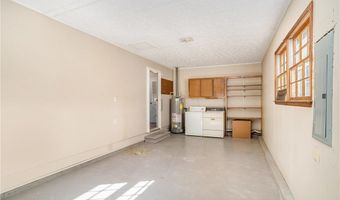 308 Moye St, Barnesville, GA 30204