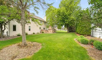 4226 E APPLESEED Dr, Appleton, WI 54913