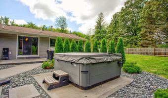 7079 Fillmore St, Allendale, MI 49401