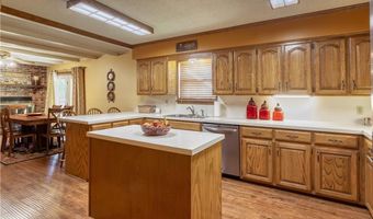 1201 D St, Barling, AR 72923