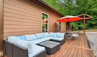 3769 Tupelo Trl, Auburn, GA 30011