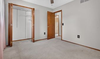 45319 Old Middle Ridge Rd, Amherst, OH 44001