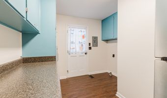 226 Edgewood Dr, Americus, GA 31709