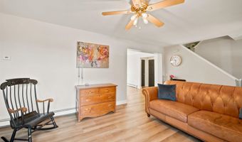 15 Silver Dawn Rd, Campton, NH 03223
