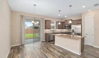 5587 NW 40TH Pl, Ocala, FL 34482