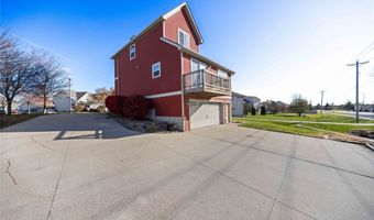 2115 SW Sugarberry Ct, Ankeny, IA 50023