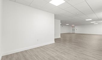 1016 Park Ave, Cranston, RI 02910