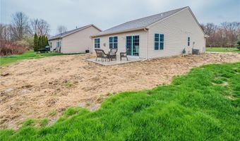 70 Tanners Farm Dr, Painesville, OH 44077