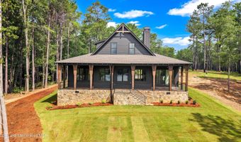 67 Cove Cir, Alexander City, AL 35010