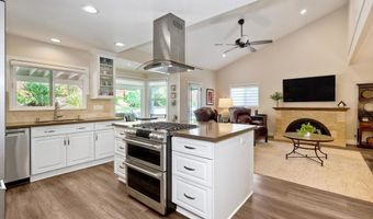 2816 Cebu Ct, Carlsbad, CA 92009