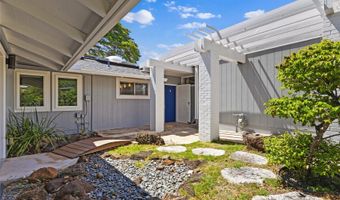 5633 Kanau St, Honolulu, HI 96821