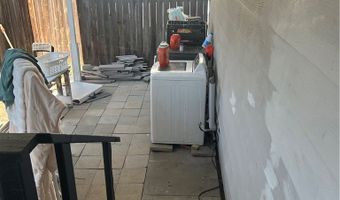 320 N Park Vis 28, Anaheim, CA 92806