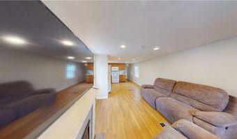 14 Krzak Rd, North Kingstown, RI 02852