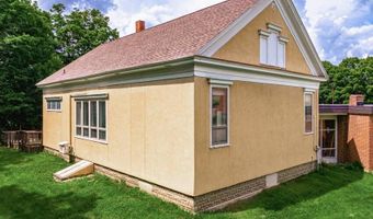 2 Howard St, Augusta, ME 04330