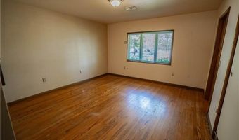 34155 Castlehaven Rd, Agua Dulce, CA 91390