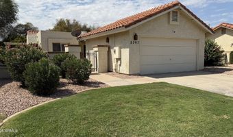 2207 W IRONWOOD Dr, Chandler, AZ 85224