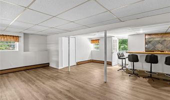 233 Blackrock Rd, Coventry, RI 02816