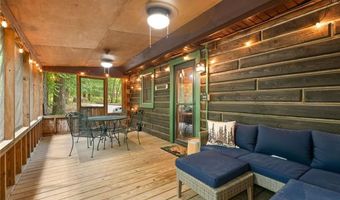 3330 Shamrock Ln, Birdseye, IN 47513