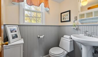 349 Arlington St, Acton, MA 01720
