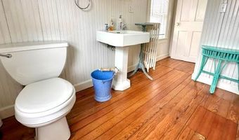 545 Center Rd, Block Island, RI 02807