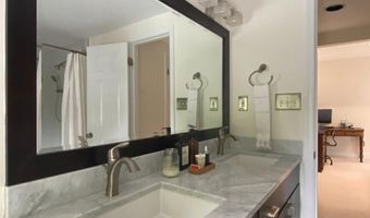 1320 PRINCESS St, Alexandria, VA 22314
