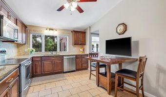 345 Norwood Cir, Ballwin, MO 63011