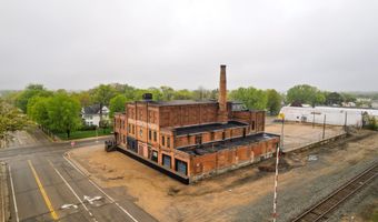 801 6TH Ave E, Alexandria, MN 56308