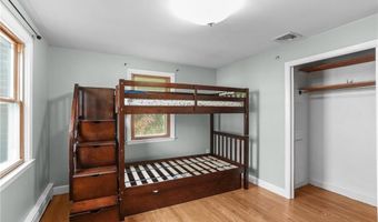 2 Oak Grove Blvd, North Providence, RI 02911