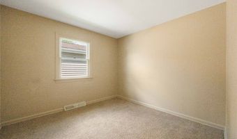 1586 Norledge Rd, Akron, OH 44305